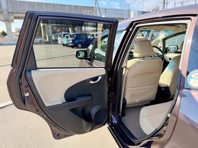 ��R��Őŋ��������A�ێ���̈��������͂̌y�����Ԃ𑽐����p�ӂ��Ă���܂��B������Ƌ���������A������Ƃ������Ă݂����Ȃǂł����\�ł��B���C�y�ɂ�������肭������!