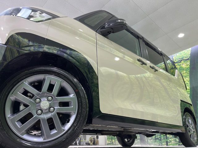 �y����15�C���`�A���~�z�C�[���z�O�ςɃ}�b�`���������A���~�z�C�[���𑕒����Ă���܂��B�e��ЊO�A���~�z�C�[����A�X�^�b�h���X�^�C�����戵�����Ă���܂��B���񂲑��k����������