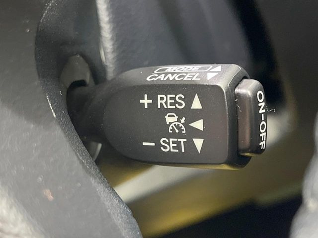 �y���[�_�[�N���[�Y�R���g���[���z�������H�ł̒��������s���y��!!�����ő��x��ۂN���[�Y�R���g���[�����A�Փˌy���V�X�e���ƘA�g���A�O���̎ԗ������m���ĎԊԂ�ۂ悤�ɑ��x���߂��Ă���܂�!!