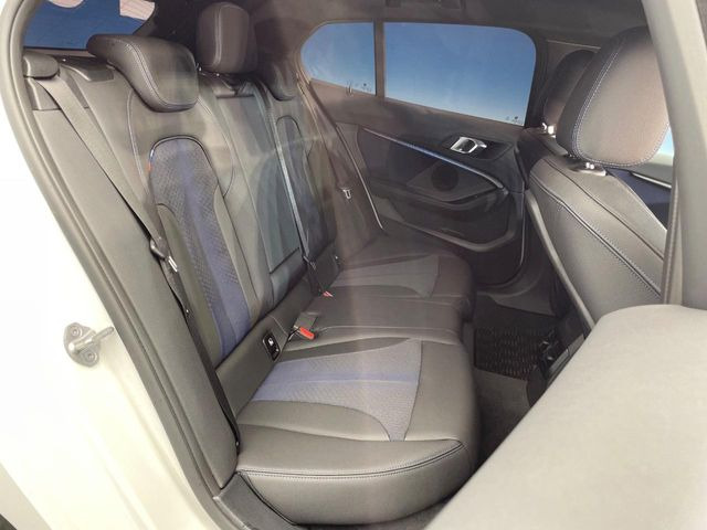 ���㕔���Ȃ��C�ɂȂ�悤�ȃL�Y�E�����ւ��蓙�A�傫�ȃ_���[�W�͂Ȃ��A�ǍD�ȏ�Ԃł��B