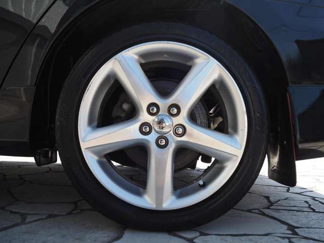 �Ō�܂œ��X�̂��Ԃ����ϗ��������ɗL��������܂���m(_ _)m �]�ƈ��ꓯ�A���q�l����̂��₢���킹��S��肨�҂��\���グ�܂��B