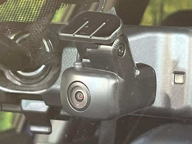 �y�h���C�u���R�[�_�[�z�h���C�u���R�[�_�[����!���s���͂������A������^�]�⎖�̂ɑ��������ہA�f���ŋL�^���A����̃��X�N�ɔ����܂��B���L�^�pSD�J�[�h�͂��q�l�����g�ł��������������K�v������܂��B