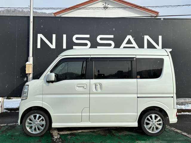 NV100クリッパーリオE ハイルーフ 4WD