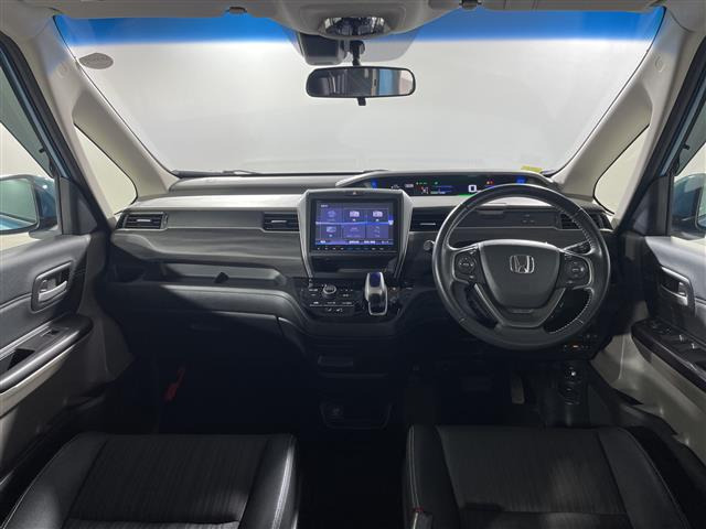 フリード1.5 ハイブリッド EX