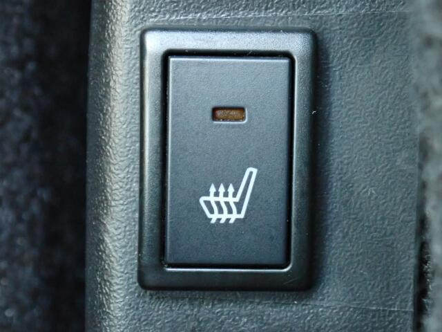 �^�]�ȃV�[�g�ɂ́A�V�[�g�q�[�^�[���t���Ă�̂ŁA���������ɂ͂��肪���������ł��B