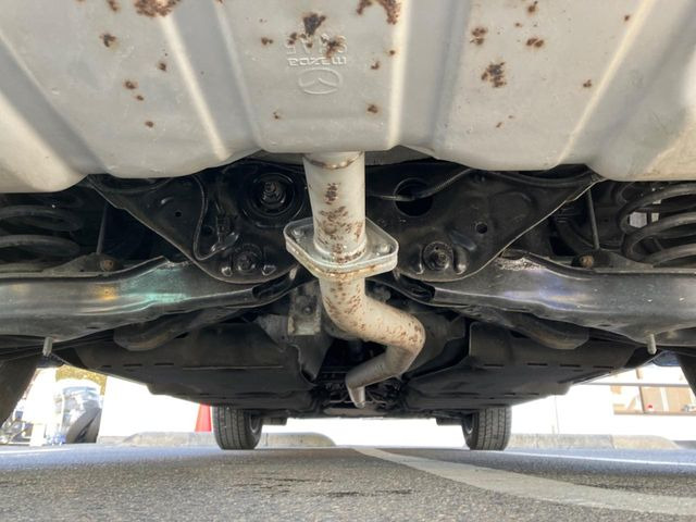 ����肪���ꂢ�Ȃ����ɁA�h�K���H�̎{�H���I�X�X���B�~��n��͂������A���ݕ��ɂ��Z���̕���A��Ń}�����E�E�B���^�[�X�|�[�c���������ɂ��D�]���������Ă���܂��B