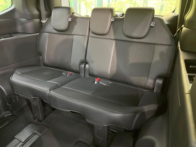 3��ڃV�[�g�͂�������ԗǍD����l�ł��������ƍ����Ē����܂��̂ŁA��l���ł̂��o���������N���N�ł��􂲉Ƒ��ŁA�C�̒m�ꂽ���ԂŁA�h���C�u�ɍs���̂��y���݂ł��ˁ�