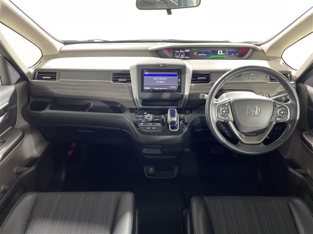 フリード1.5 ハイブリッド EX