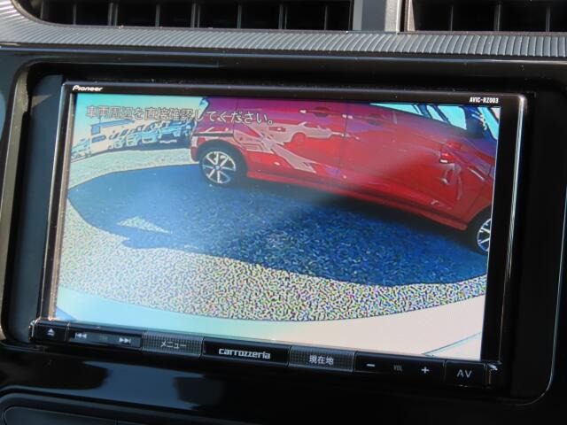 �o�b�N�J�����𑕔����Ă���܂��B���Ԏ��ɑ�ϖ𗧂��܂����^�]�����ȕ��̖����ɂȂ��Ă���܂��B