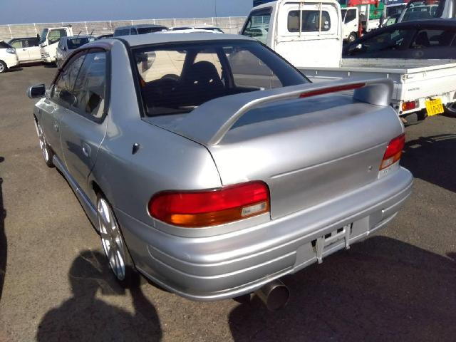 インプレッサ2.0 WRX 4WD