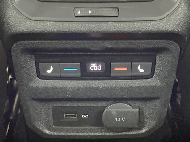 ���S�ȃV�[�g�q�[�^�[:���������ӂ�郌�U�[�V�[�g�ɁA�O�ȁE��ȂɃV�[�g�q�[�^�[�𓋍ڂ��Ă���܂��B