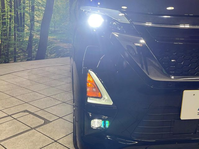 �yLED�w�b�h���C�g�z���V����ԑ��s�����ǍD�Ȏ��E���m�ۂ����S���ĉ^�]�ł��鍂�P�xLED�w�b�h���C�g�𑕔�!�_�����x�������A����d�͂��}�����Ă��܂��B