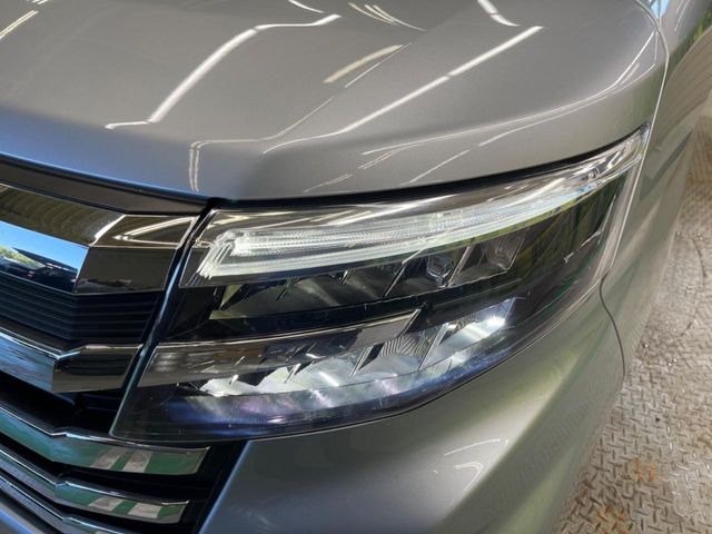 �yLED�w�b�h���C�g�z���V����ԑ��s�����ǍD�Ȏ��E���m�ۂ����S���ĉ^�]�ł��鍂�P�xLED�w�b�h���C�g�𑕔�!�_�����x�������A����d�͂��}�����Ă��܂��B