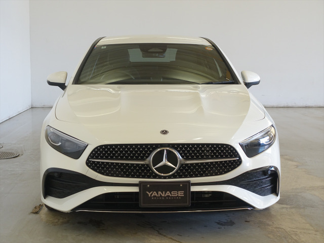 AクラスセダンA200d AMGラインパッケージ