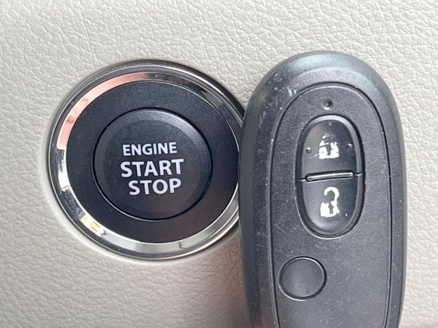 �y�L�[���X�X�^�[�g�V�X�e���z�J�o����|�P�b�g�ɓ��ꂽ�܂܂ł��h�A�̎{���E�������\�ȃX�}�[�g�L�[�𑕔��B�G���W���̃I���E�I�t�����J�M�����o���K�v����������Ƃ��Ă��֗��ł���