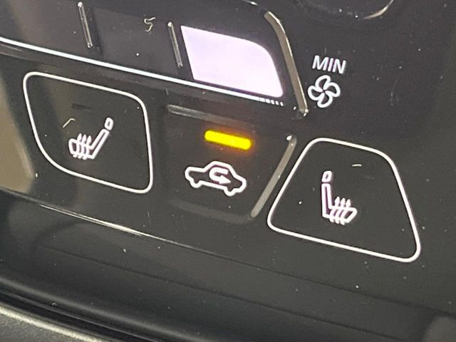 �y�V�[�g�q�[�^�[�z�������ɏd�󂷂�V�[�g�q�[�^�[!�G�A�R����葁�����܂��Ă����̂Ŋ�����̐l�����S�ł��ˁ�G�A�R���̉����͊������邩����A�Ƃ������ɂ����������߂ł��B