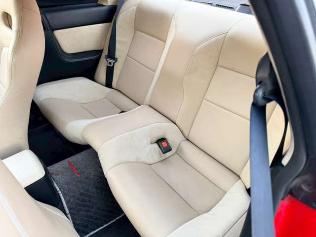 �C�ɂȂ邨�Ԃ�����܂�����E�̓d�b�ԍ����璼�ڂ��X�ɂ��₢���킹���������B�x�����@����ԗ����A��Ԃ܂łȂ�ł������������Ē����܂��B�X�^�b�t�ꓯ���A�����҂����Ă���܂��B