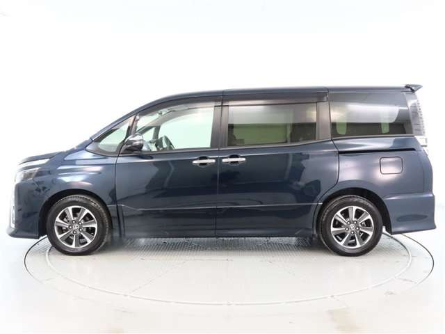 ヴォクシー2.0 ZS 煌III