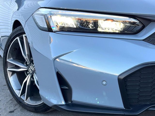 �yLED�w�b�h���C�g�z���V����ԑ��s�����ǍD�Ȏ��E���m�ۂ����S���ĉ^�]�ł��鍂�P�xLED�w�b�h���C�g�𑕔�!�_�����x�������A����d�͂��}�����Ă��܂��B