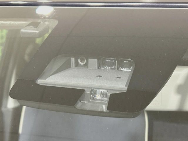 �y�X�Y�L �Z�[�t�e�B�T�|�[�g�z���s���ɑO���̎ԗ�����F�����A�Փ˂������Ȏ��͌x��ƃu���[�L�ŏՓˉ���Ɣ�Q�y�����A�V�X�g�B�����S�Ƀh���C�u�����y���݂��������܂��B