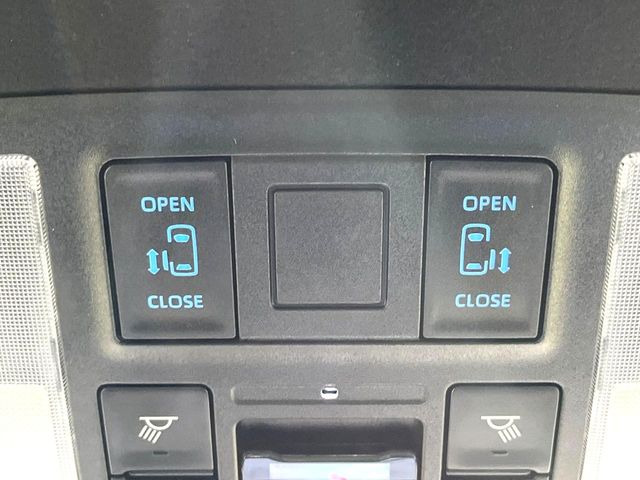 ヴォクシー2.0 S-Z