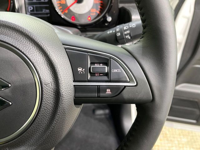 �y�A�_�v�e�B�u�N���[�Y�R���g���[���z�������H�ł̒��������s���y��!!�����ő��x��ۂN���[�Y�R���g���[�����A�Փˌy���V�X�e���ƘA�g���A�O���̎ԗ������m���ĎԊԂ�ۂ悤�ɑ��x���߂��Ă���܂�!!