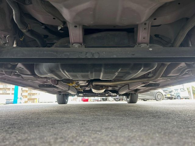 ����肪���ꂢ�Ȃ����ɁA�h�K���H�̎{�H���I�X�X���B�~��n��͂������A���ݕ��ɂ��Z���̕���A��Ń}�����E�E�B���^�[�X�|�[�c���������ɂ��D�]���������Ă���܂��B