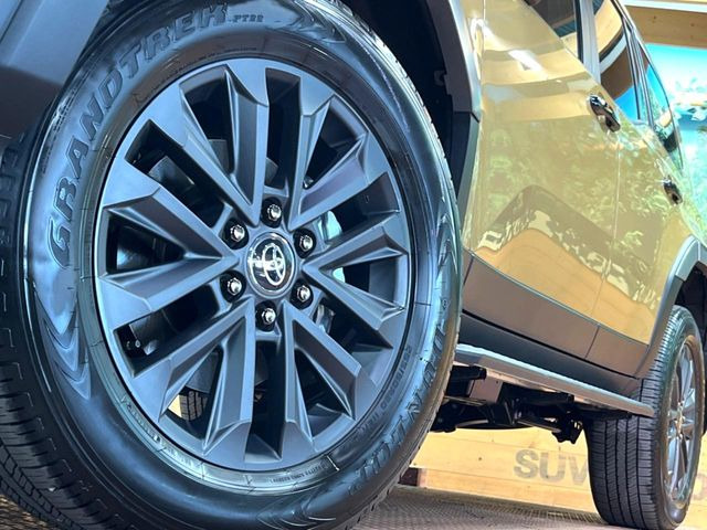 �y����20�C���`�A���~�z�C�[���z�O�ςɃ}�b�`���������A���~�z�C�[���𑕒����Ă���܂��B�e��ЊO�A���~�z�C�[����A�X�^�b�h���X�^�C�����戵�����Ă���܂��B���񂲑��k����������