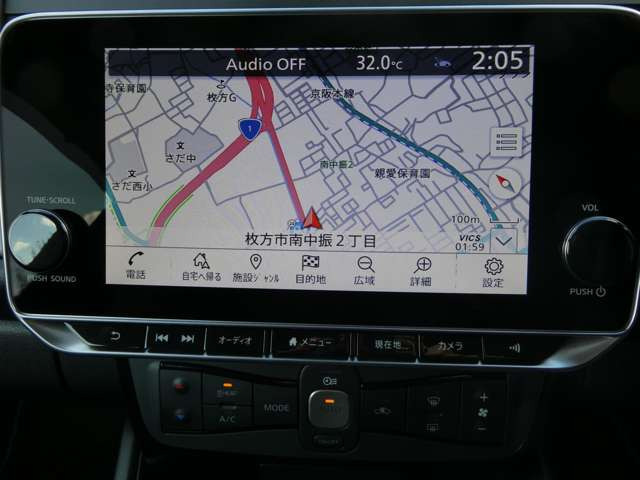 リーフX Vセレクション 90周年記念車