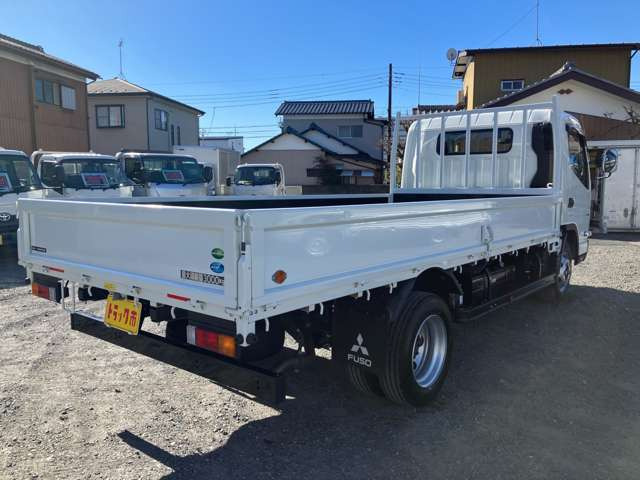 �S���z���[��&�Ɣ�&�e��ˑ�������܂�!