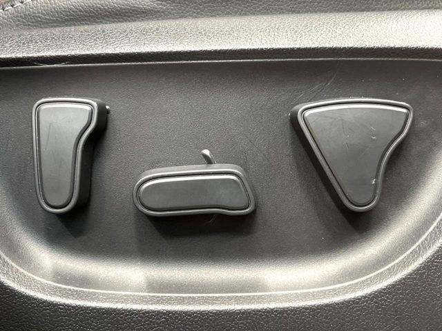 �y�p���[�V�[�g�z�X�C�b�`��ŊȒP�ɃV�[�g�̔��������\!�d��������͂�����܂���!���K�ȃV�[�g�|�W�V�����ɃZ�b�g���āA���K�ȃh���C�u�����y���݂��������B