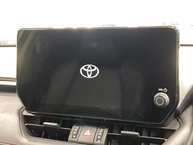 【10.5インチ ディスプレイオーディオ】大画面のディスプレイはAppleCarPlayやAndroidAutoが利用可能。大きな画面でスマホナビアプリ等が利用いただけます♪