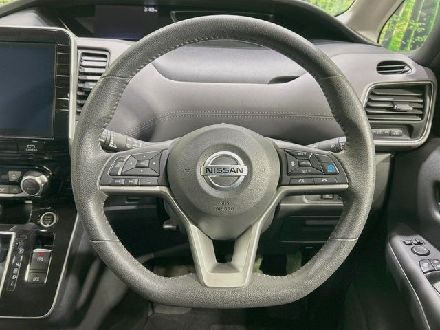 �y�����v�����X�e�A�����O�z�㎿�Ȋv���g�p���邱�ƂŁA��ɂ����������݂ƂĂ��^�]���₷���n���h���ł���