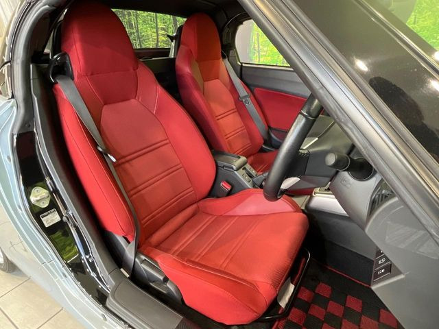 �y��p�X�|�[�c�V�[�g�z�z�[���h���ɗD��A�J�[�u���̑̂������}�����Ă���܂��B�܂��A�̂Ƀt�B�b�g���邩�獘��w�������ɂ����A�����O�h���C�u�⍂�����s�ł����K�ɂ��߂������������܂���