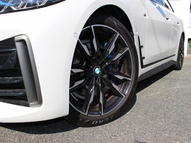 4シリーズグランクーペM440i xドライブ 4WD