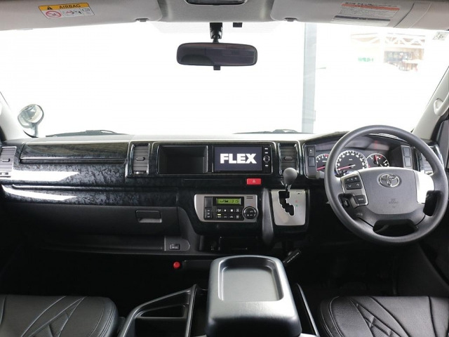 ハイエース2.7 GL ロング ファインテックツアラー 4WD