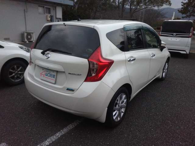 ノート1.2 メダリスト エマージェンシーブレーキ パッケージ