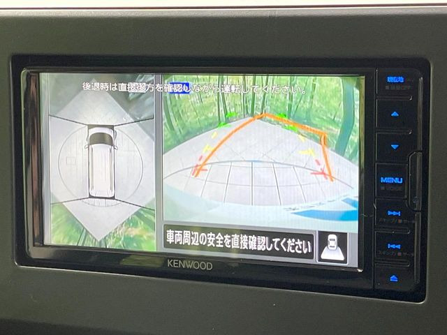 �y�}���`�A���E���h���j�^�[�z��p�̃J�����ɂ��A�ォ�猩���낵���悤�Ȏ��_��360�x�N���}�̎��͂��m�F���邱�Ƃ��ł��܂������p�������m�F���₷���A�����ꏊ�ł̐؂�Ԃ��⒓�Ԃ��X���[�Y�ɍs���܂��B