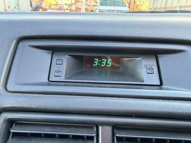 �C�ɂȂ邨�Ԃ�����܂�����E�̓d�b�ԍ����璼�ڂ��X�ɂ��₢���킹���������B�x�����@����ԗ����A��Ԃ܂łȂ�ł������������Ē����܂��B�X�^�b�t�ꓯ���A�����҂����Ă���܂��B