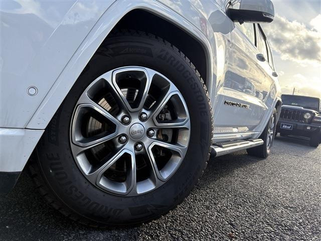 グランドチェロキーアルティテュード 4WD