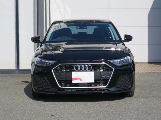 A1スポーツバック25 TFSI アドバンスド