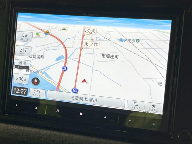 �y���ʃi�r�z�l�C�̑�^8�C���`�i�r�𑕔��B���݊��̂�����ʂ̓C���p�N�g��!�i�r���p���̃}�b�v�\���͌��₷���A�e���r��DVD�͗Տꊴ���A�b�v!�����̃h���C�u���O�b�Ɗy�����Ȃ�܂���