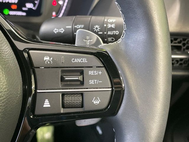 �y�A�_�v�e�B�u�N���[�Y�R���g���[���z�������H�ł̒��������s���y��!!�����ő��x��ۂN���[�Y�R���g���[�����A�Փˌy���V�X�e���ƘA�g���A�O���̎ԗ������m���ĎԊԂ�ۂ悤�ɑ��x���߂��Ă���܂�!!