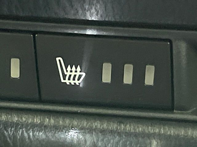 �y�V�[�g�q�[�^�[�z�������ɏd�󂷂�V�[�g�q�[�^�[!�G�A�R����葁�����܂��Ă����̂Ŋ�����̐l�����S�ł��ˁ�G�A�R���̉����͊������邩����A�Ƃ������ɂ����������߂ł��B