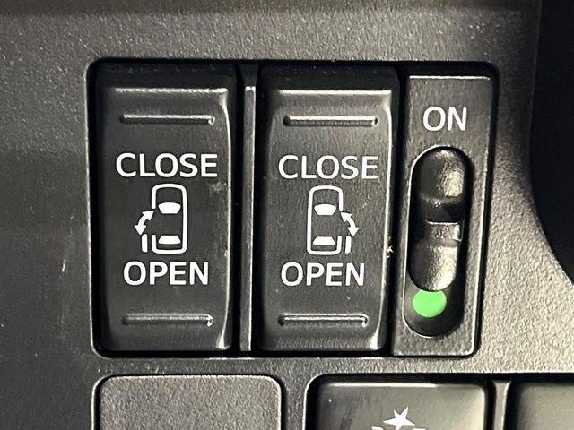 �y�����p���[�X���C�h�h�A�z�X�}�[�g�L�[��^�]�Ȃ̃X�C�b�`�Ō�ȗ����X���C�h�h�A�̊J���\���d��������͂����ăh�A���J����K�v�������A�����Ȃ��q�l�ł��ȒP�ɊJ���߂ł����K�ł���