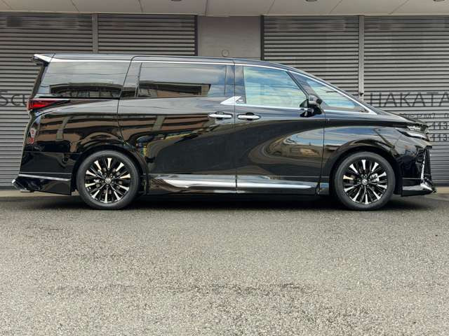 �ߘa12�N11���܂Ńf�B�[���[�ۏ؂����Ă���܂��B�ۏ،p����͑S���̃g���^�f�B�[���[�ŃA�t�^�[�\�ł��B