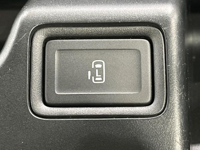 �y�p���[�X���C�h�h�A�z�X�}�[�g�L�[��^�]�Ȃ̃X�C�b�`�ŃX���C�h�h�A�̊J���\���d��������͂����ăh�A���J����K�v�������A���������q�l�ł��A�d���ו��������Ă��鎞�����N�ɊJ���߂ł��܂���