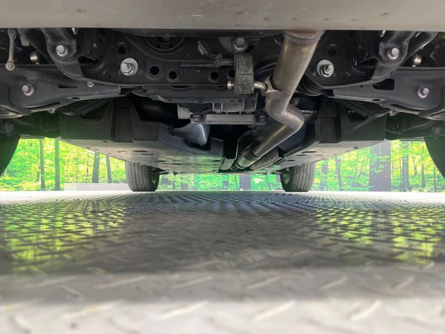 下回りがきれいなうちに、防錆加工の施工がオススメ。降雪地域はもちろん、沿岸部にお住いの方や、趣味でマリン・ウィンタースポーツをされる方にご好評いただいております。