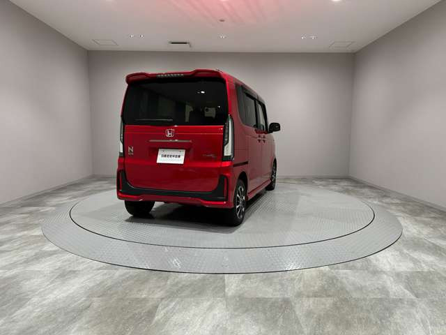 N-BOXカスタムコーディネートスタイル モノトーン 4WD