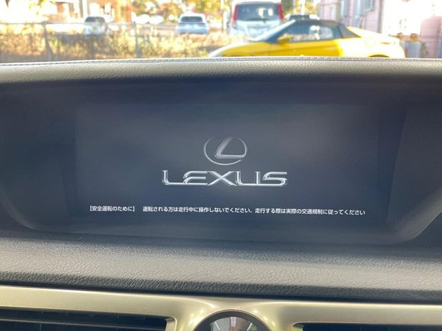 �y���ʃi�r�z�l�C�̑�^12.3�C���`�i�r�𑕔��B���݊��̂�����ʂ̓C���p�N�g��!�i�r���p���̃}�b�v�\���͌��₷���A�e���r��DVD�͗Տꊴ���A�b�v!�����̃h���C�u���O�b�Ɗy�����Ȃ�܂���